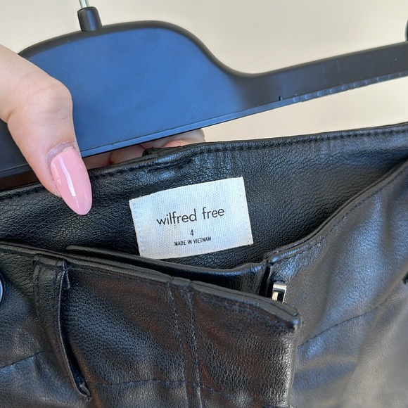 Aritzia Wilfred Free Leather Pants - Picture 9 of 9
